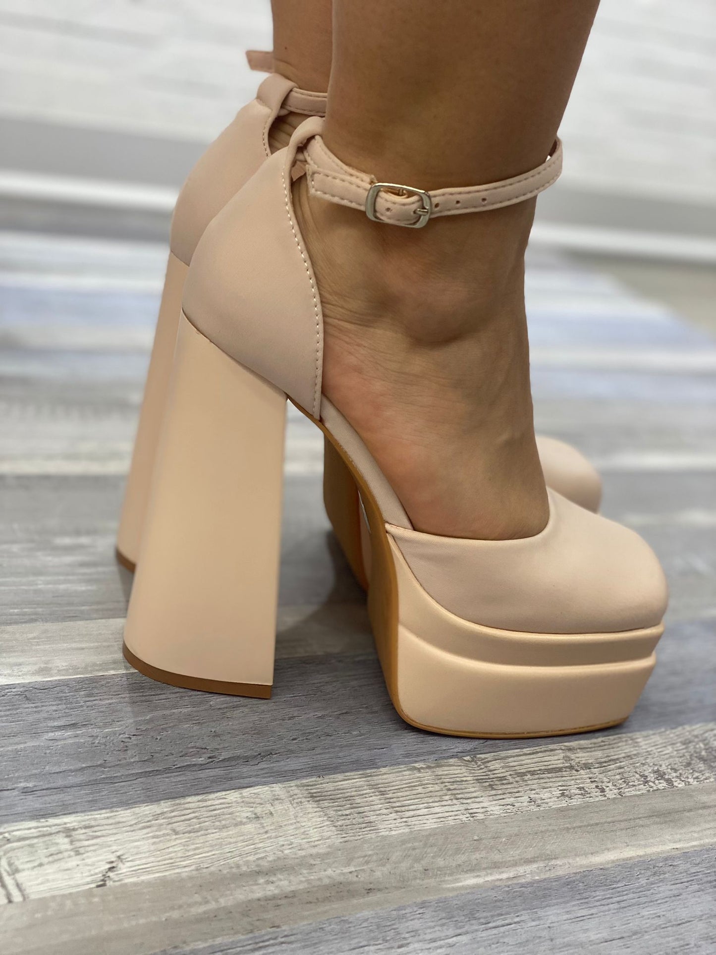 Decolleté 6823 beige