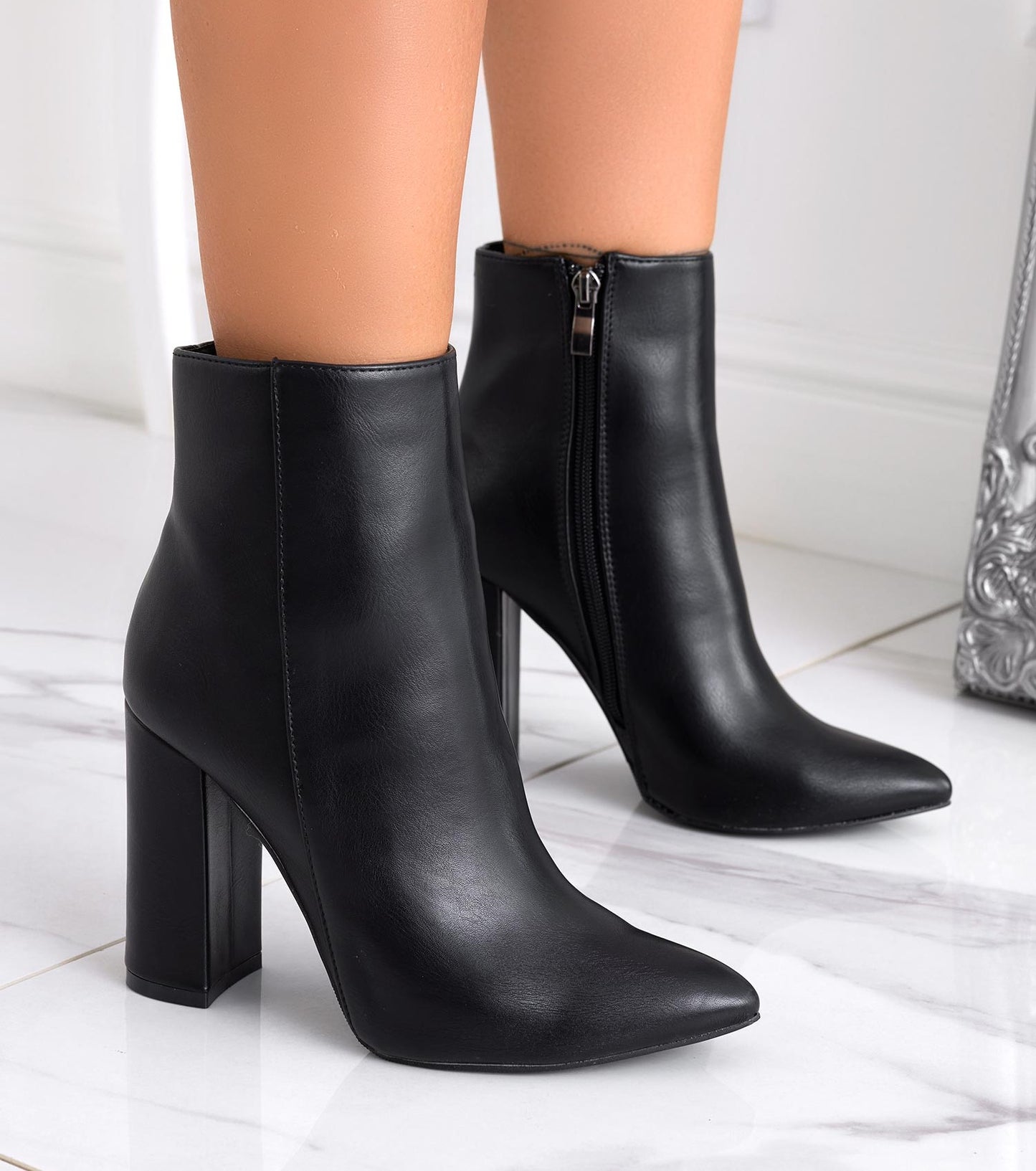 Stivaletto X8093 Nero