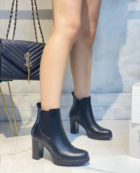 Stivaletto W128 Nero