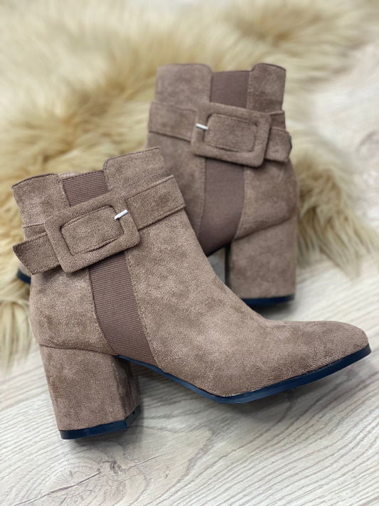 Stivaletto VB22520 Tortora