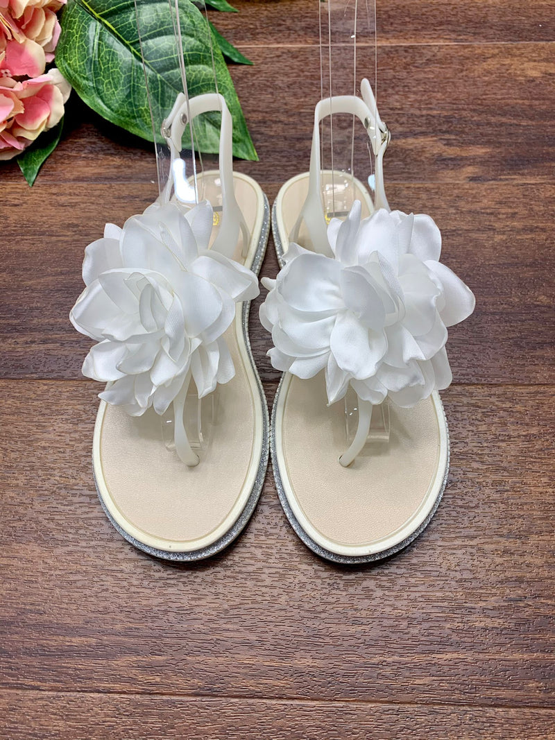99-55 white sandal
