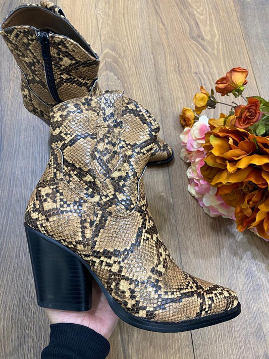 Stivaletto SY691-2 Pitonato Beige