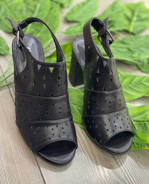 Sandale noire G0-63X