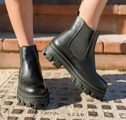 Ankle boot 261 black