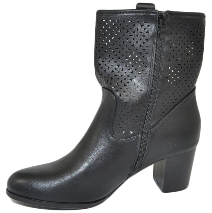 Black JH20-179 ankle boot