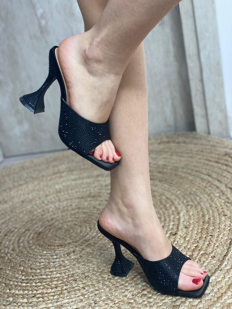 Sandale x8226 schwarz.