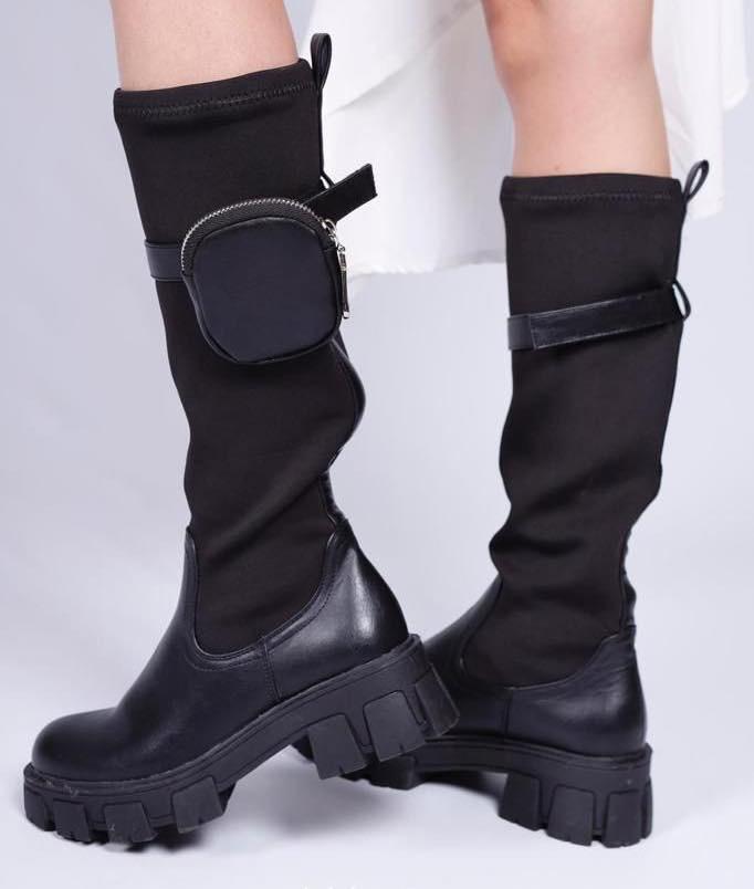 LY777-2 Black Boot.