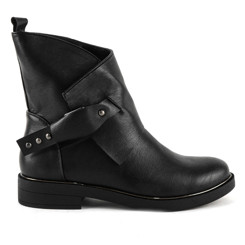 HL1A010-3 black ankle boot